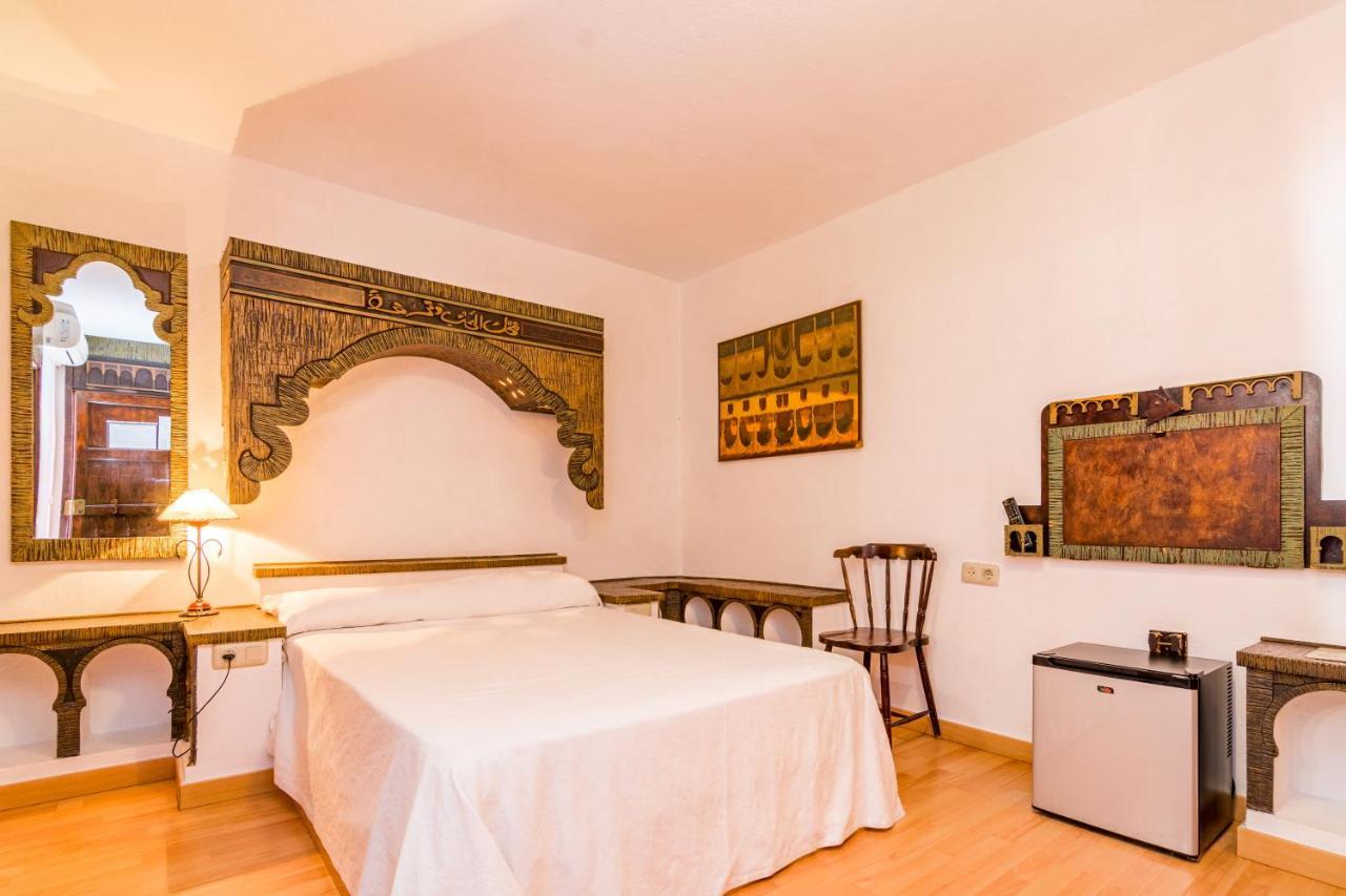 Hostal Alhambra Zahora Extérieur photo